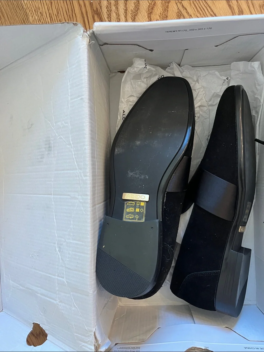 Men’s Velvet Dress Loafers Black Size 7